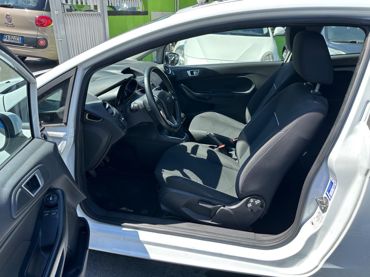 Ford Fiesta 1.5 TDCi 75CV 3 porte Titanium 100.000 KM