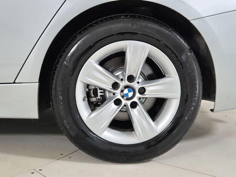 BMW Serie 3 Touring Serie 3 F31 2012 Touring Diese 318d Touring