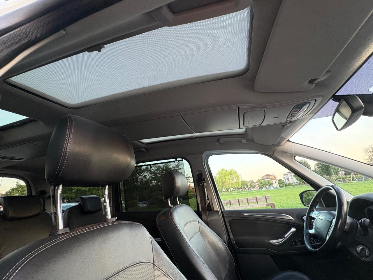 Ford Galaxy galaxi 2.0 tdci 7 posti tetto pelle pronta al uso