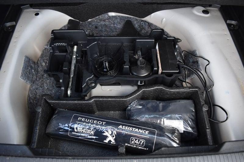 Peugeot 2008 2008 PureTech 100 S&S Active Pack