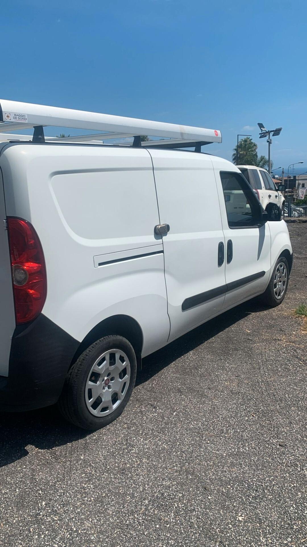 FIAT DOBLO' CARGO MAXI LH1 LOUNGE 1.6 MJET 105 CV E6D S&S