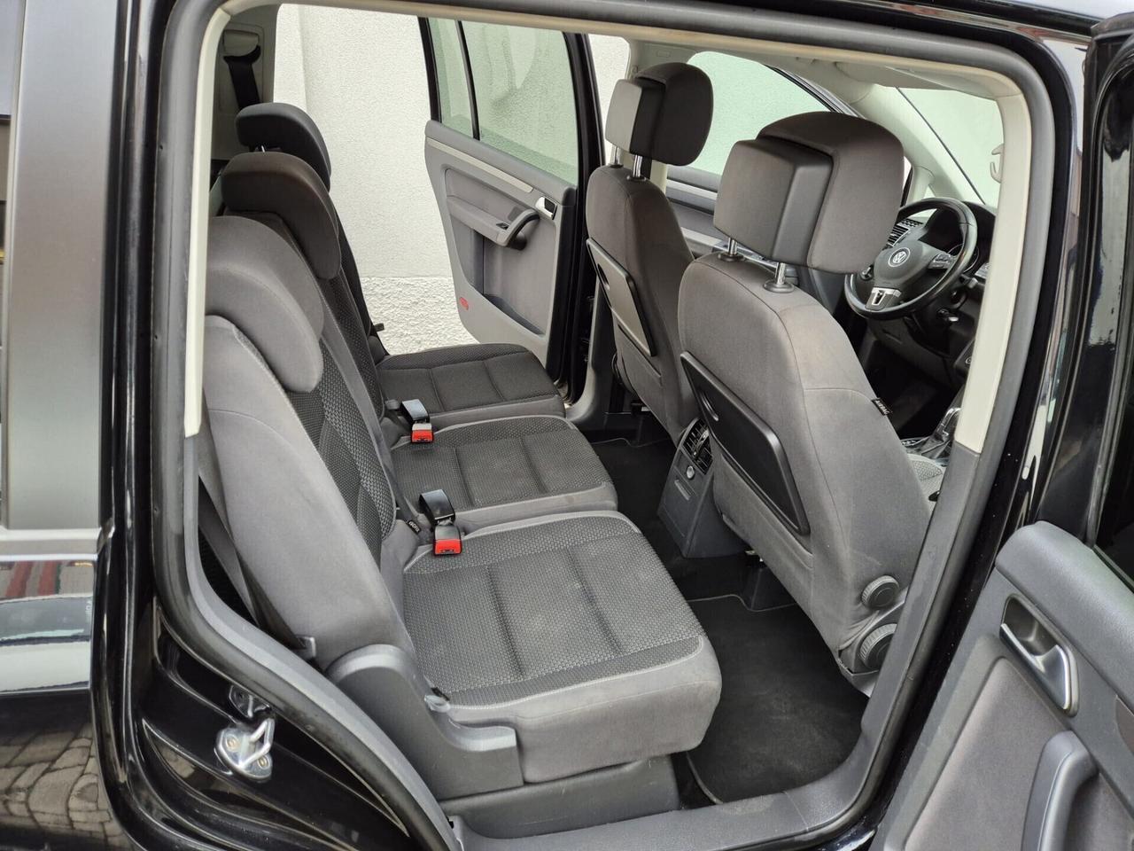 Volkswagen Touran 1.6 TDI DSG Comfortline