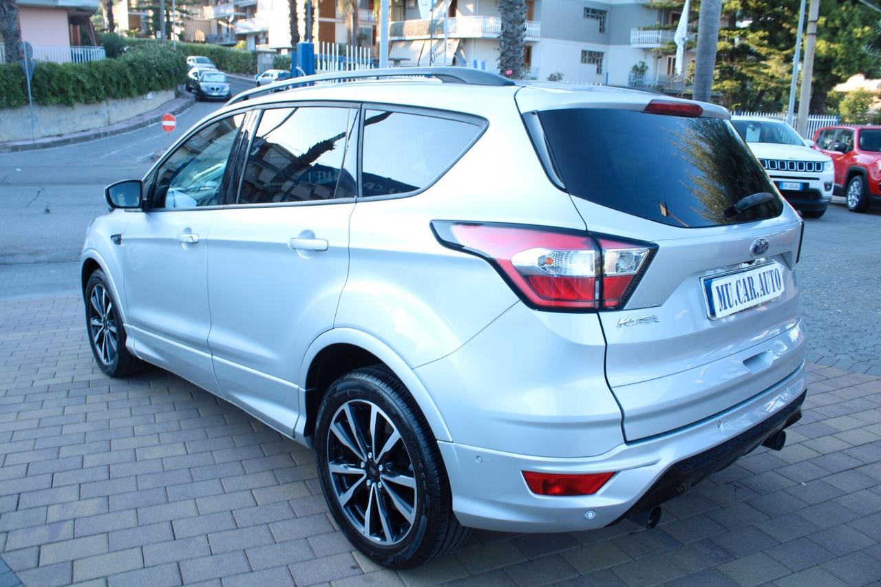 Ford Kuga 1.5 TDCI 120 CV S&S 2WD ST-Line