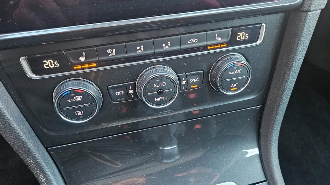 Volkswagen Golf 5p 1.4 tsi 125cv ACC-GANCIO-NAVY-SED.RISC.