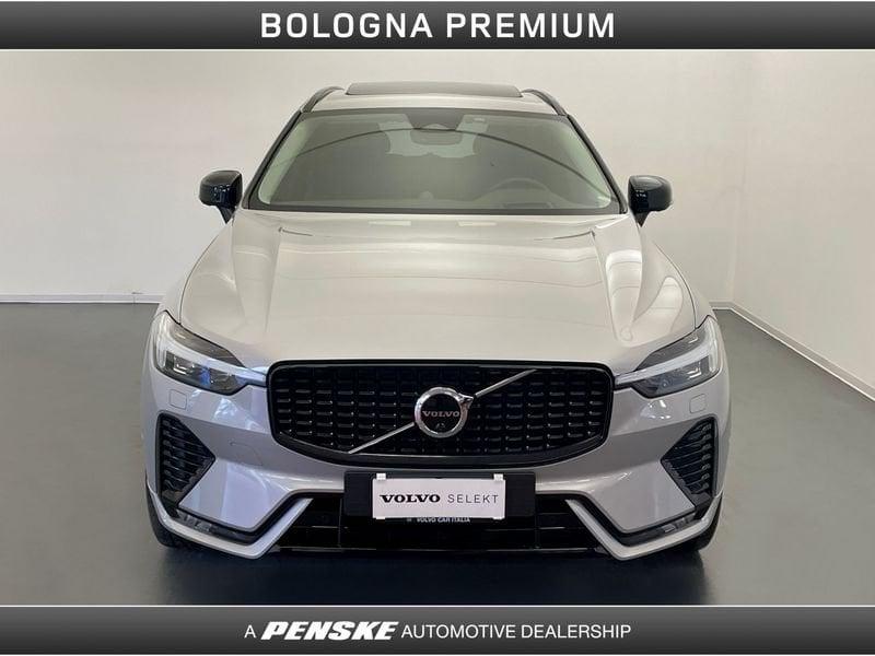 Volvo XC60 B5 (d) AWD automatico Ultimate Dark