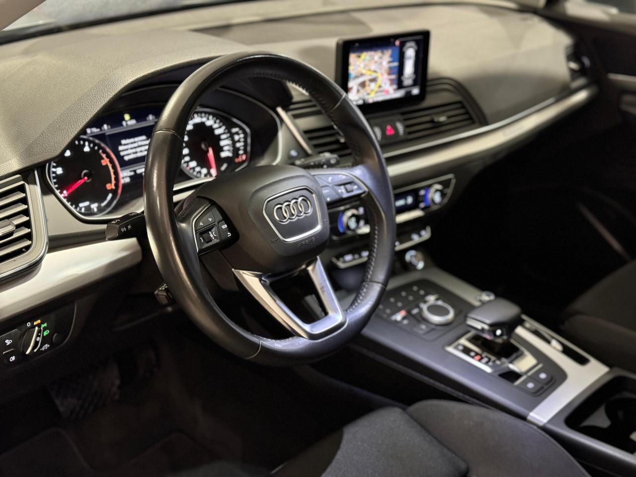 Audi Q5 40 2.0 tdi Business Design 190cv s-tronic 2018