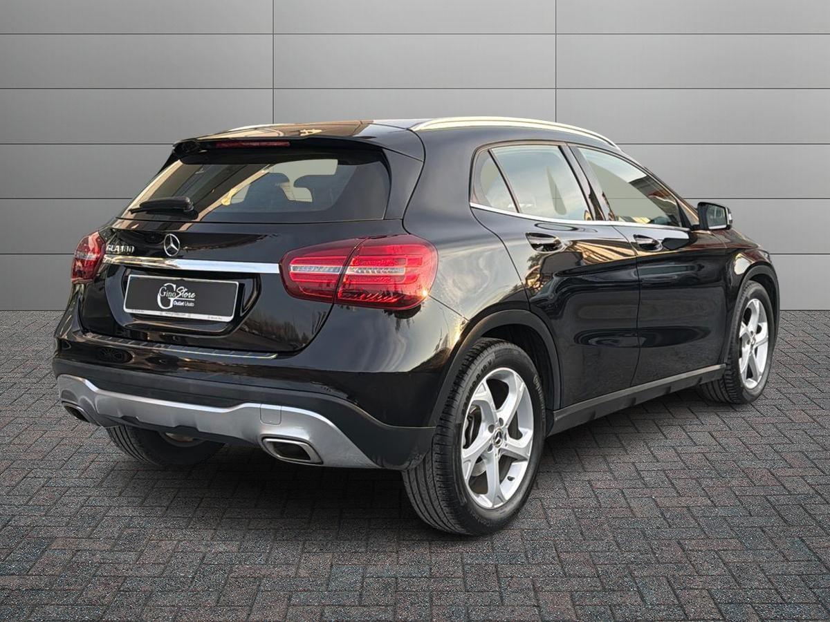 Mercedes-Benz GLA 180 Sport auto