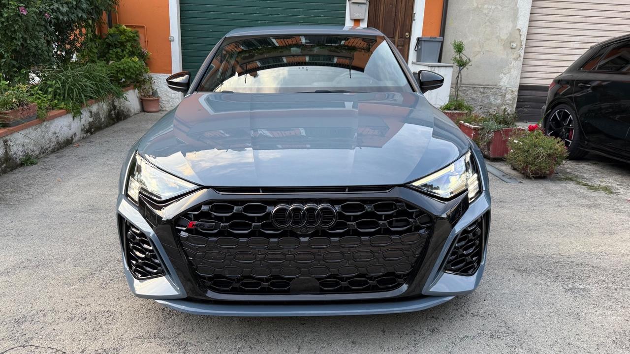 Audi A3 RS 3 SPB TFSI quattro S tronic
