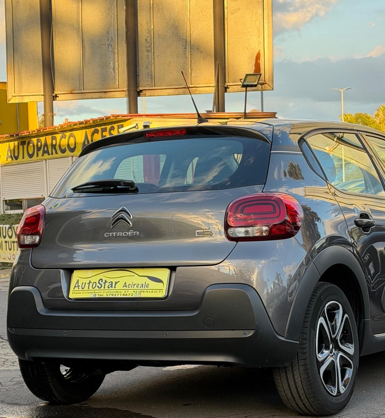 Citroen C3 1.6 BLUE-HDI 75CV SHINE