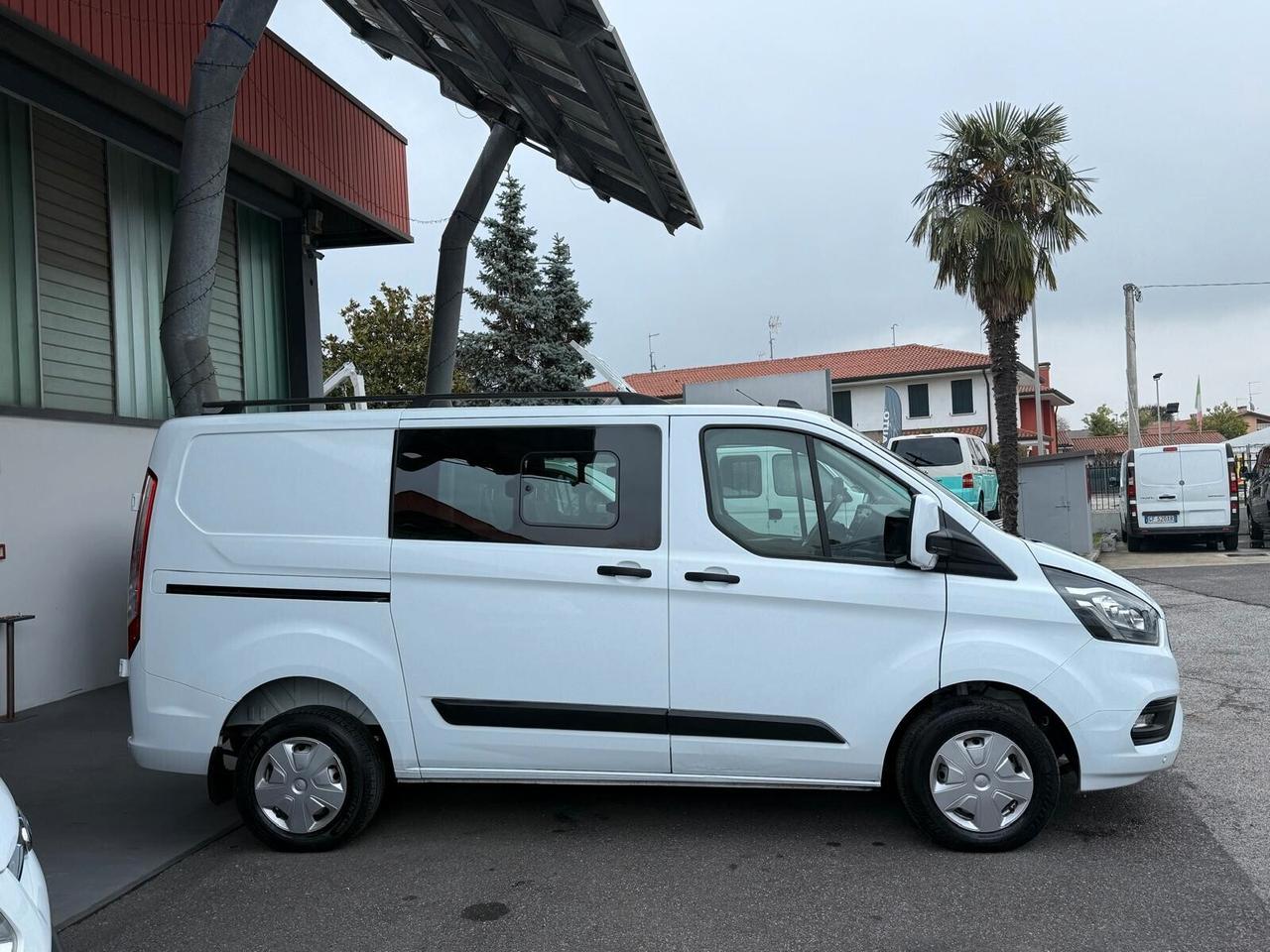 Ford Transit Custom Van 2.0 EcoBlue 6 POSTI DOPPIA CABINA