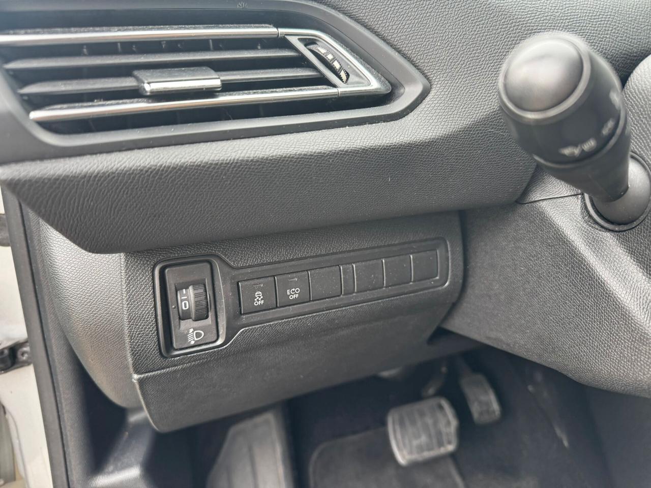 Peugeot 308 BlueHDi 120 S&S EAT6 SW Business