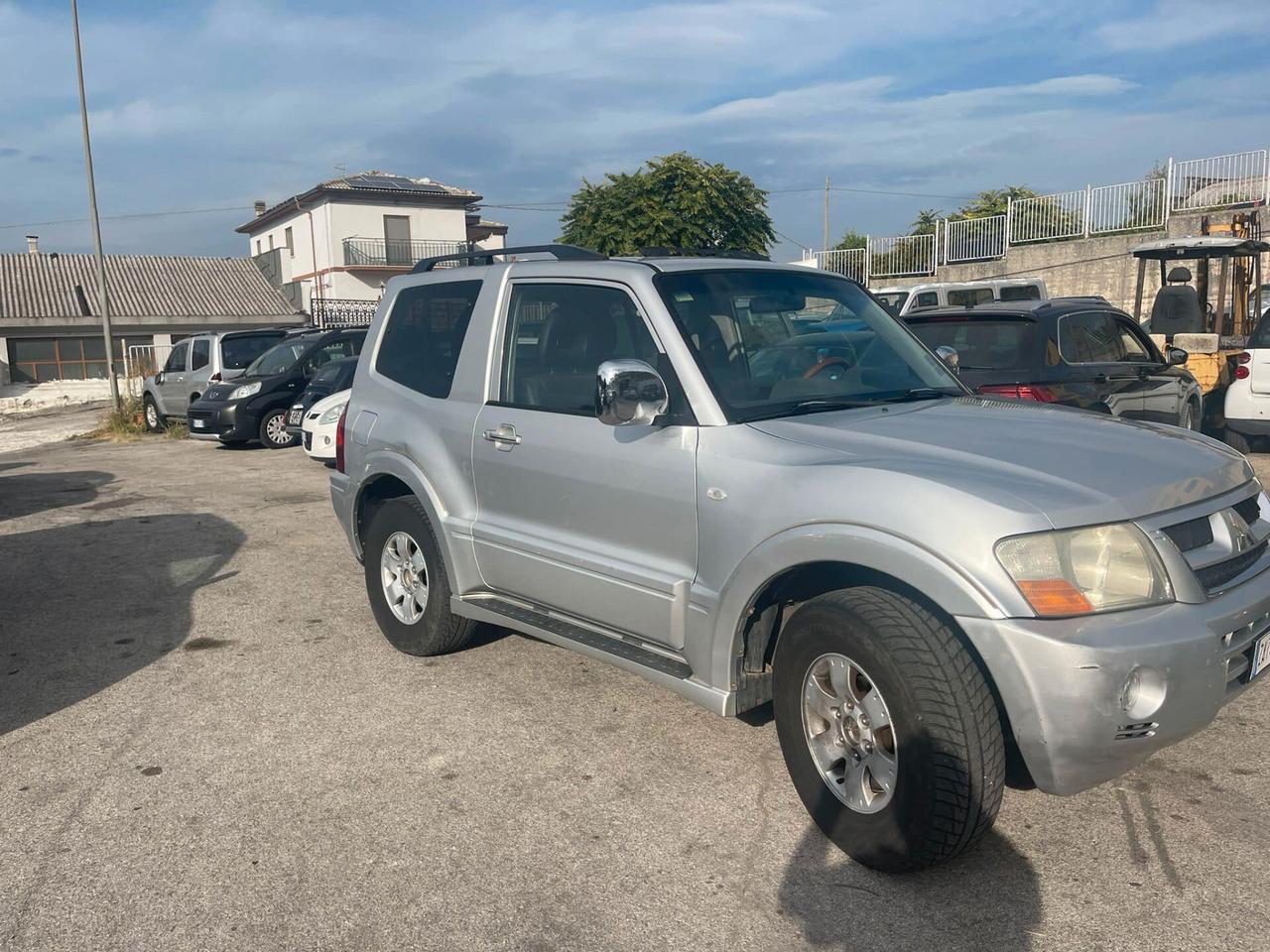 Mitsubishi Pajero 3.2 16V DI-D 5p. GLS2