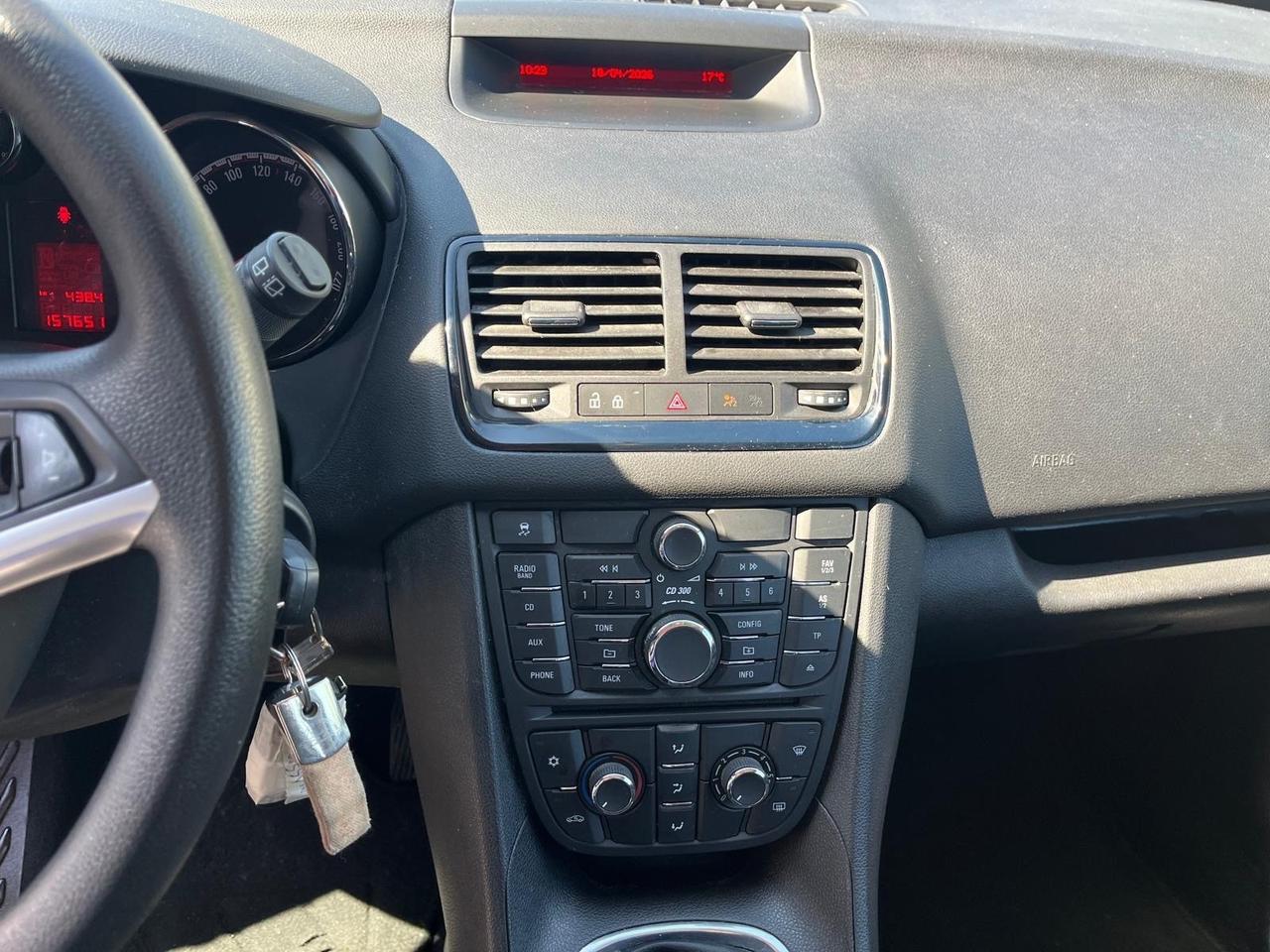 Opel meriva-1.4 benz/100 cv-Full-2011