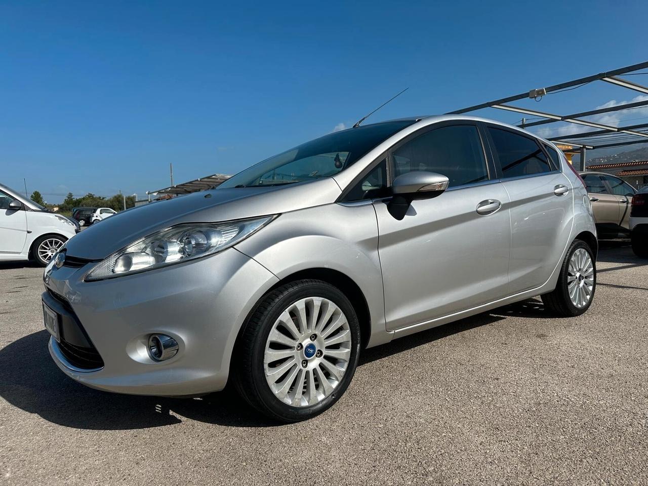 Ford Fiesta 1.4 Diesel Anche Neopatentati