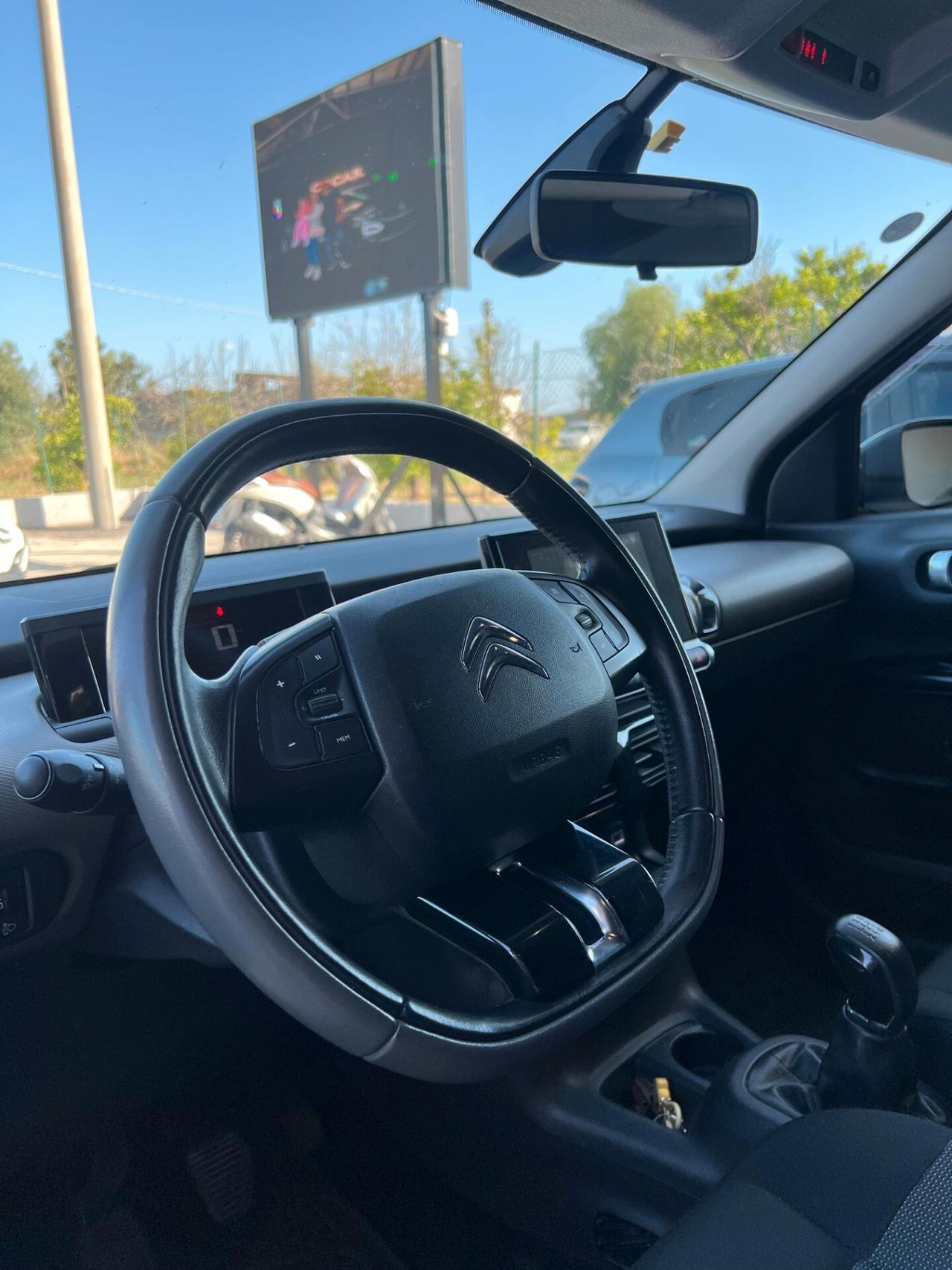 Citroen C4 Cactus BlueHDi 100 Shine
