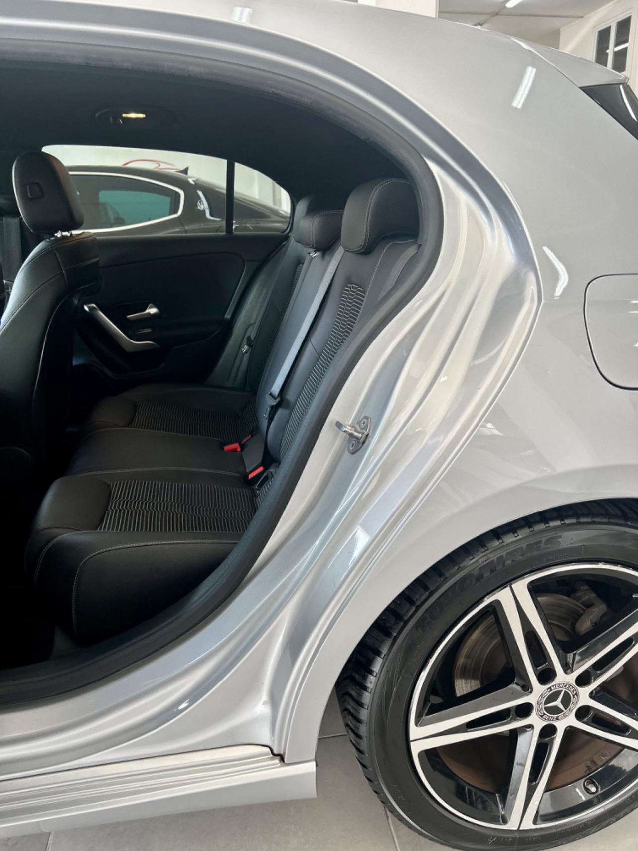 Mercedes CLASSE A 180 d Automatic Sport FINANZIABILE