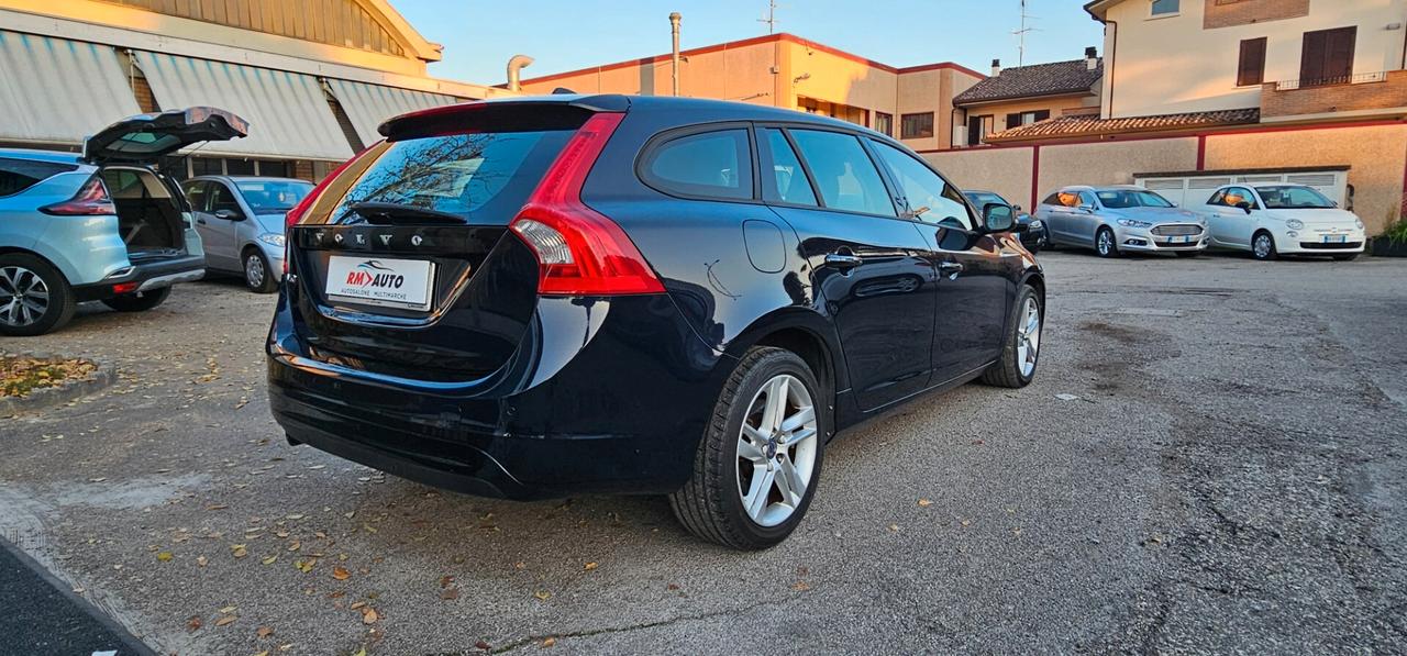 Volvo V60 Automatica 120 CV