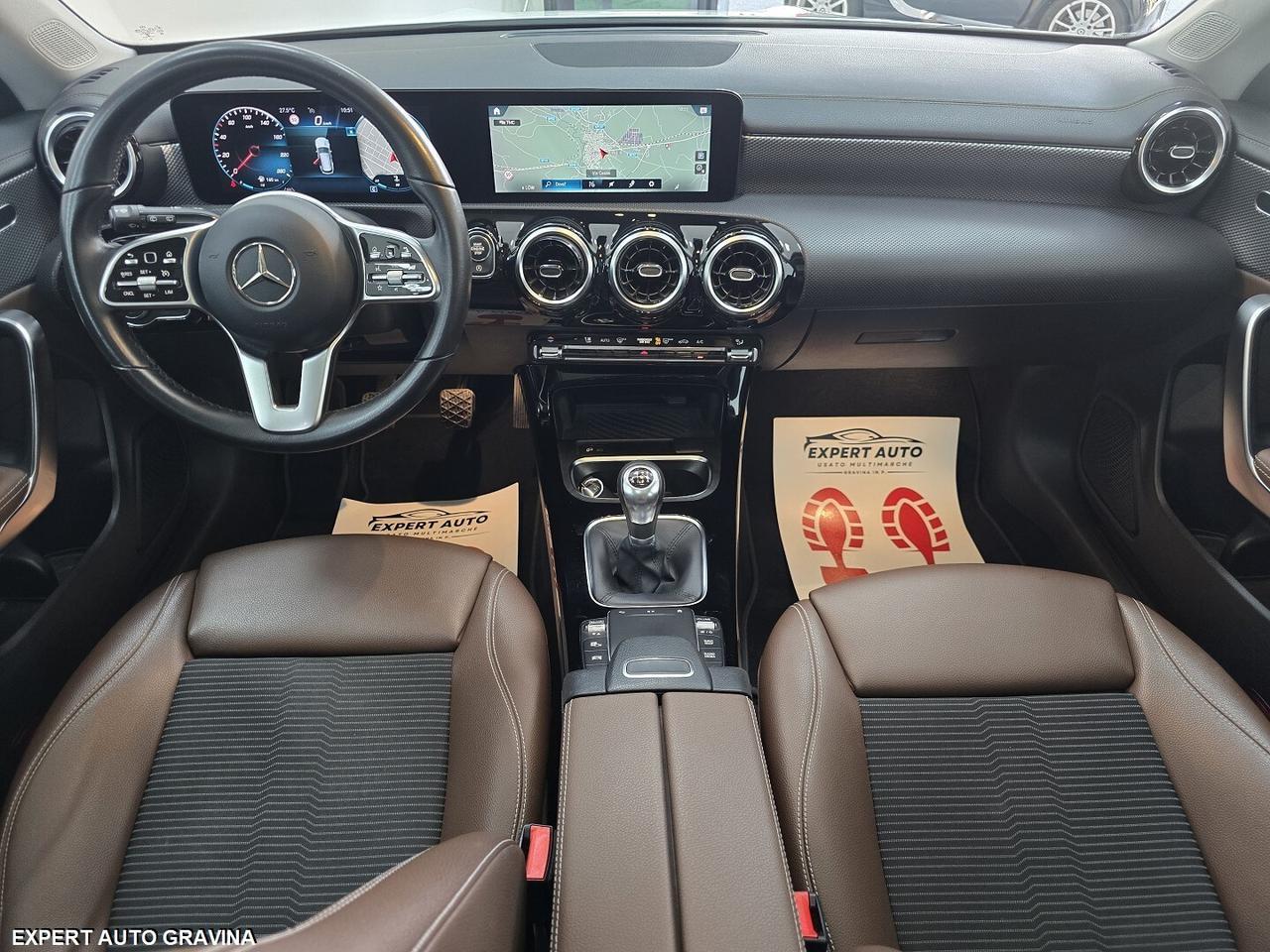 MERCEDES CLA180 SHOTING BRAKE TETTO APRIBILE