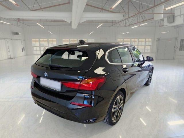 BMW 116 i 5p. Advantage
