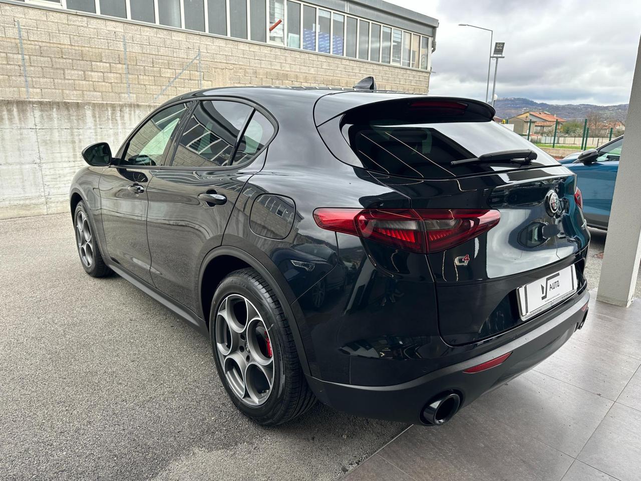 Alfa Romeo Stelvio 2.2 t Sprint Q4 190cv auto