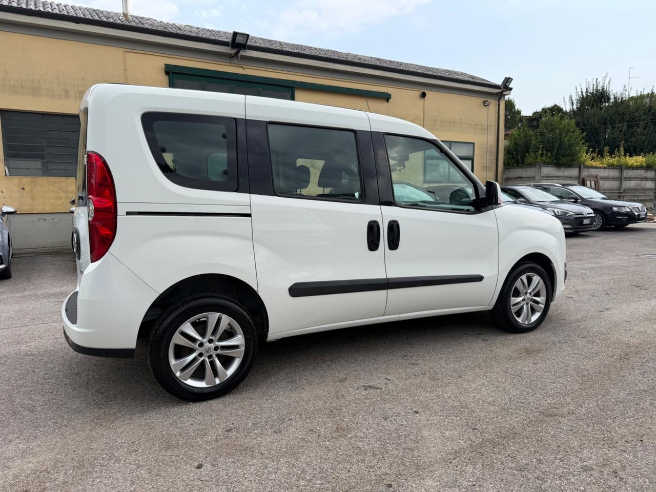 Opel Combo 1.6 CDTi 105CV PC-TA Elective