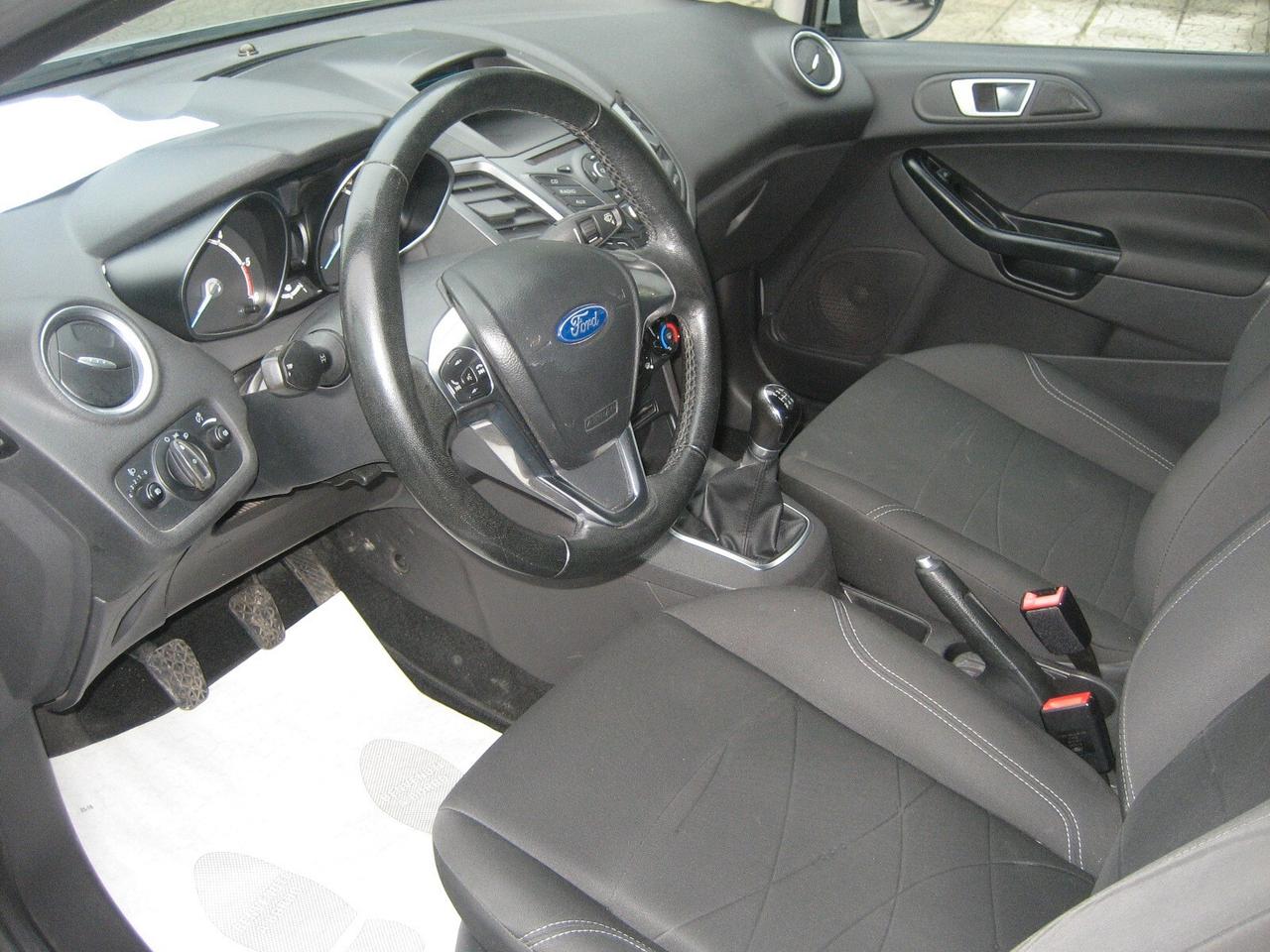 Ford Fiesta 1.5 TDCi 75CV 3 porte