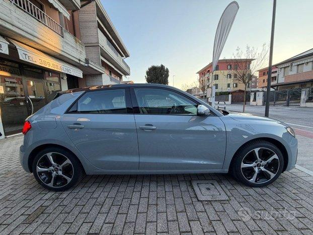 AUDI A1 SPB 25 Benzina