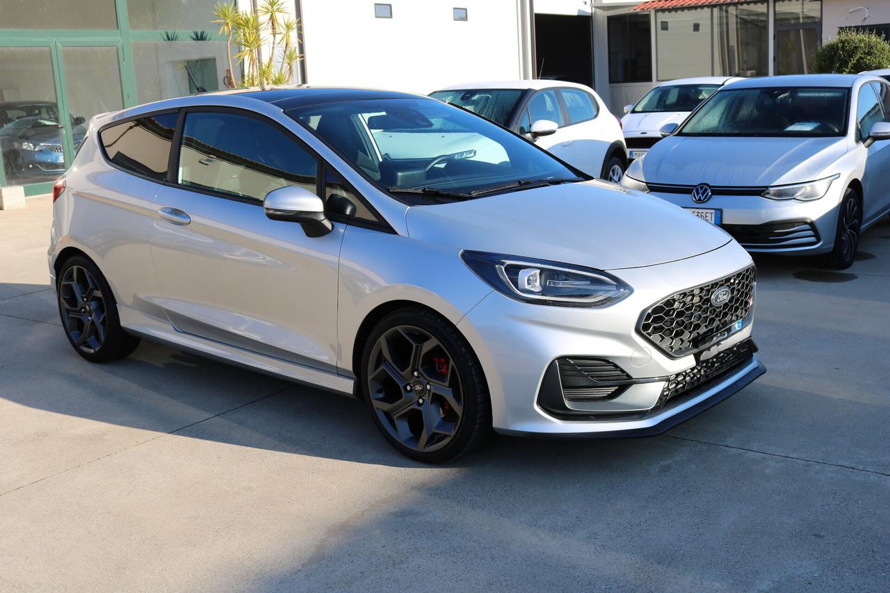 Ford Fiesta 1.5 Ecoboost 200 CV 5 porte ST