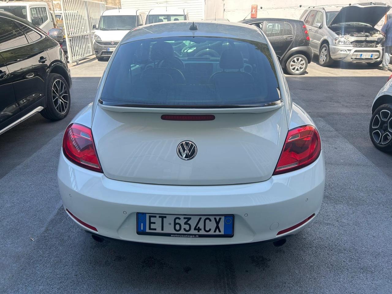 Volkswagen Maggiolino 2.0 TSI DSG Sport