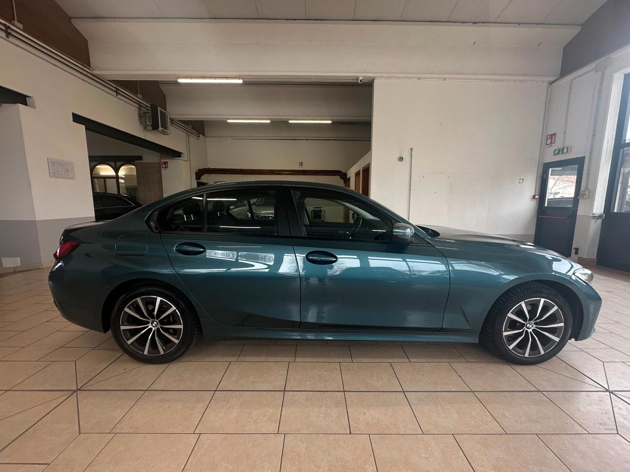 BMW 318D MHEV BERLINA BUSINESS ADVANTAGE AUTO *LED*CARPLAY*