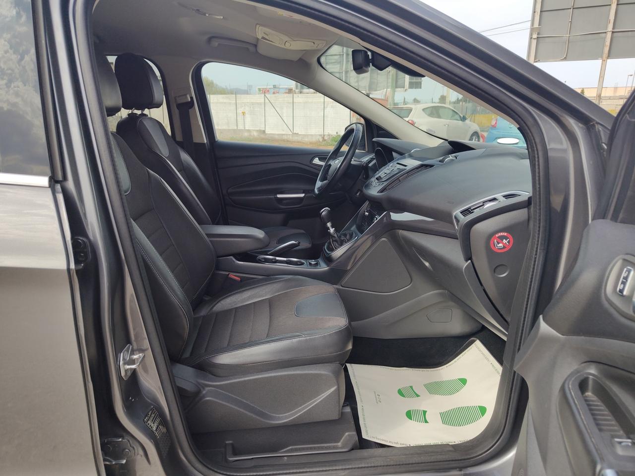 Ford Kuga 2.0 TDCI 140 CV 4WD Titanium UNICO PROPRIETARIO