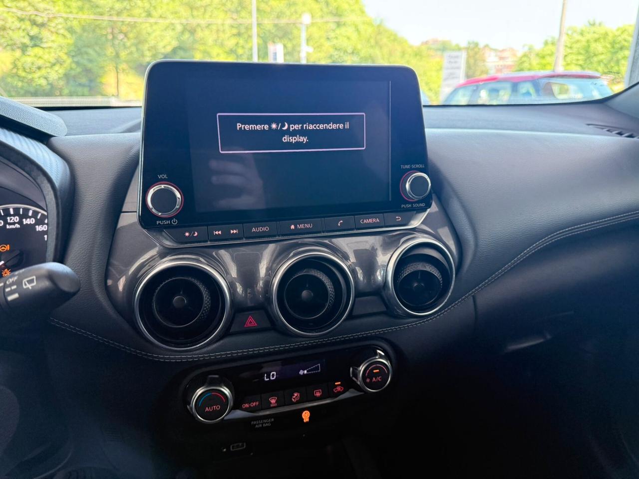 Nissan Juke 1.0 DIG-T 114 CV Tekna