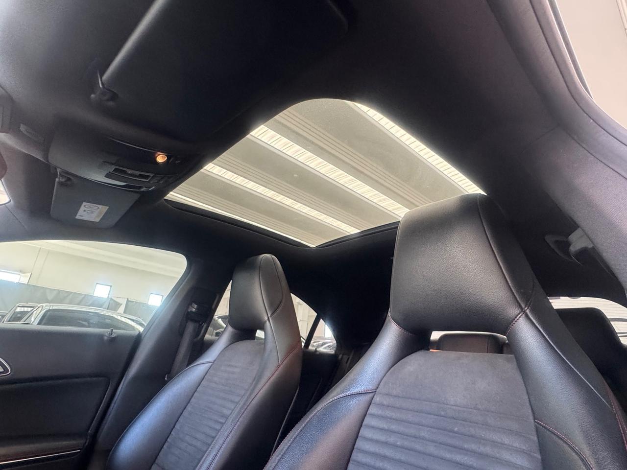 Mercedes-benz CLA 220 d Automatic Premium Dark Night