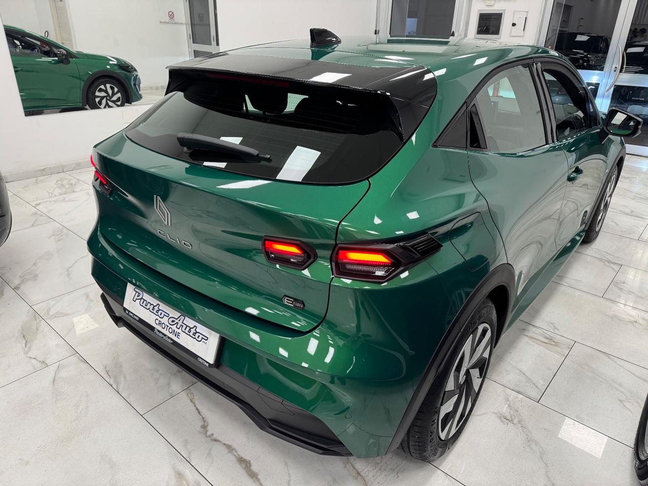 Renault Clio Full Hybrid E-Tech 160 CV 5 porte Evolution