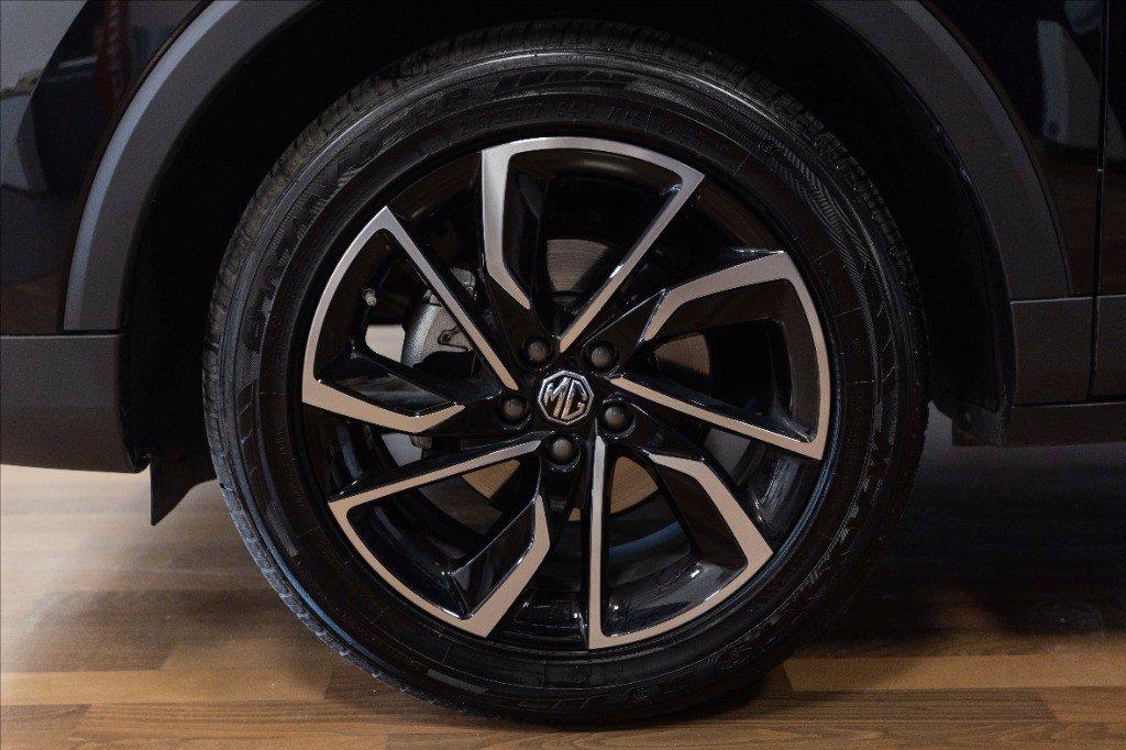 MG ZS 1.5 Luxury del 2024