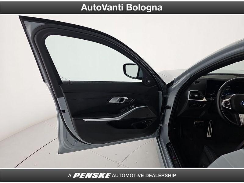 BMW Serie 3 330e Touring xdrive MSport Pro auto