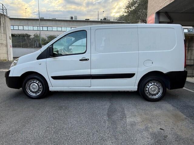 Peugeot Expert 2.0 HDi 130cv.