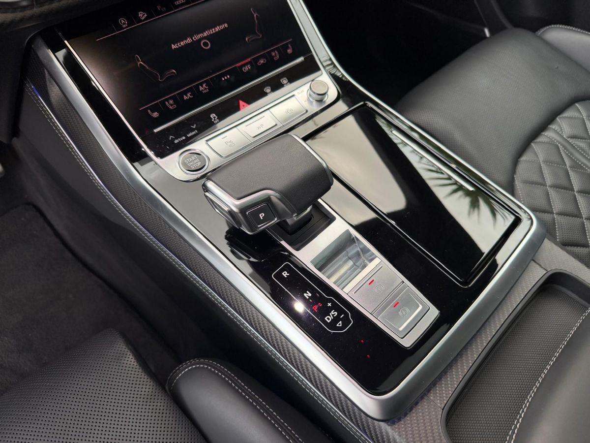 AUDI - Q8 - 50 TDI 286 CV quattro tiptronic- Allestimeno SQ8