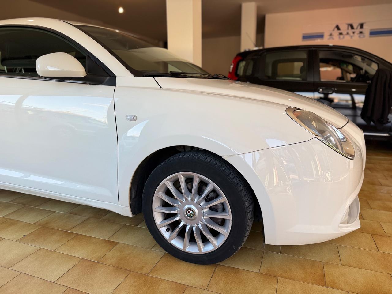 Alfa Romeo MiTo 1.3 JTDm 85 CV S&S Distinctive
