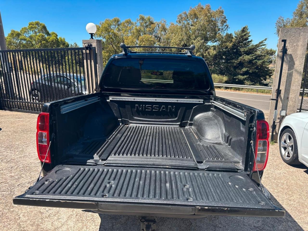 Nissan Navara 2.5 dCi 190CV Double Cab - 2015