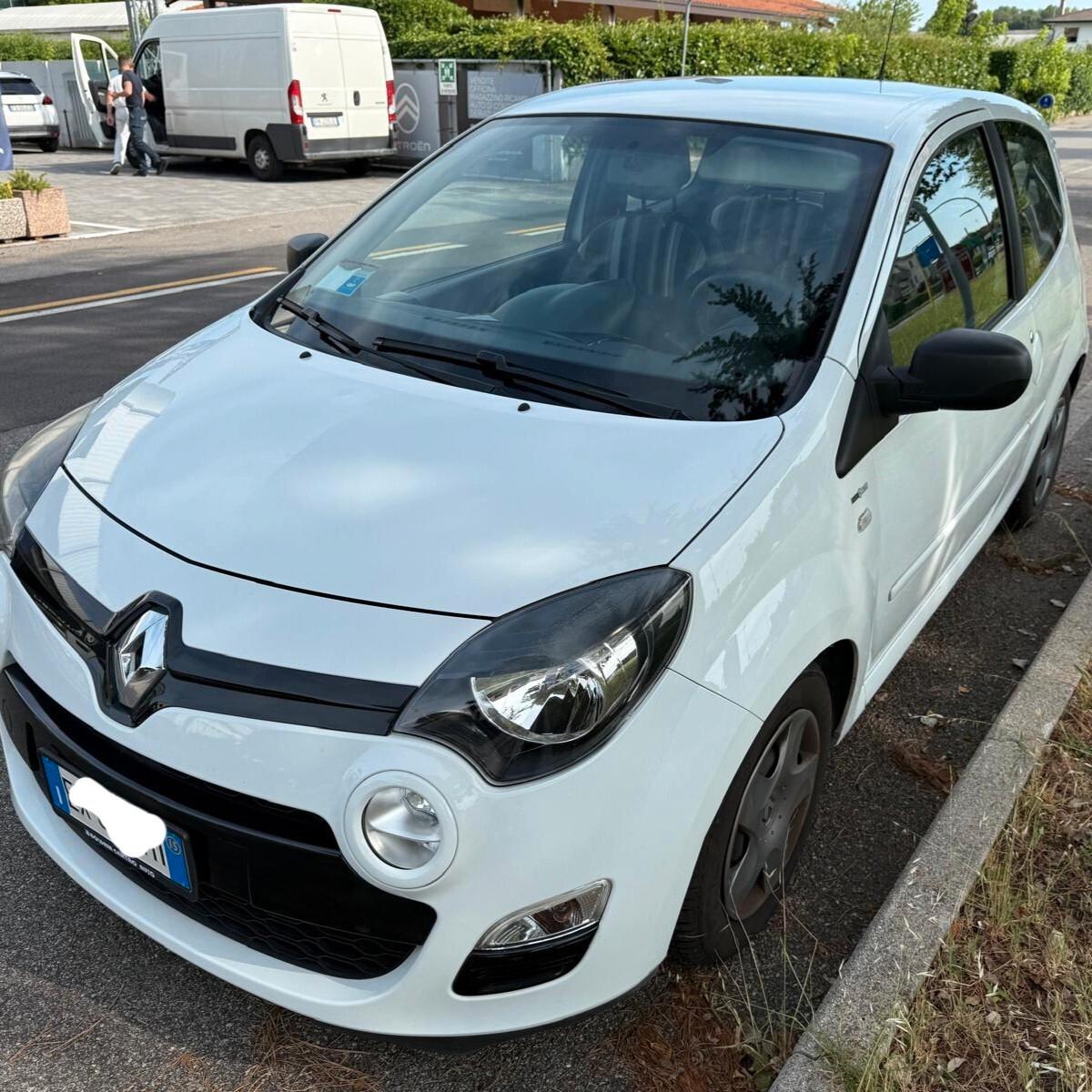 Renault Twingo 1.2 16V Night&Day in arrivo tua a € 158 mese