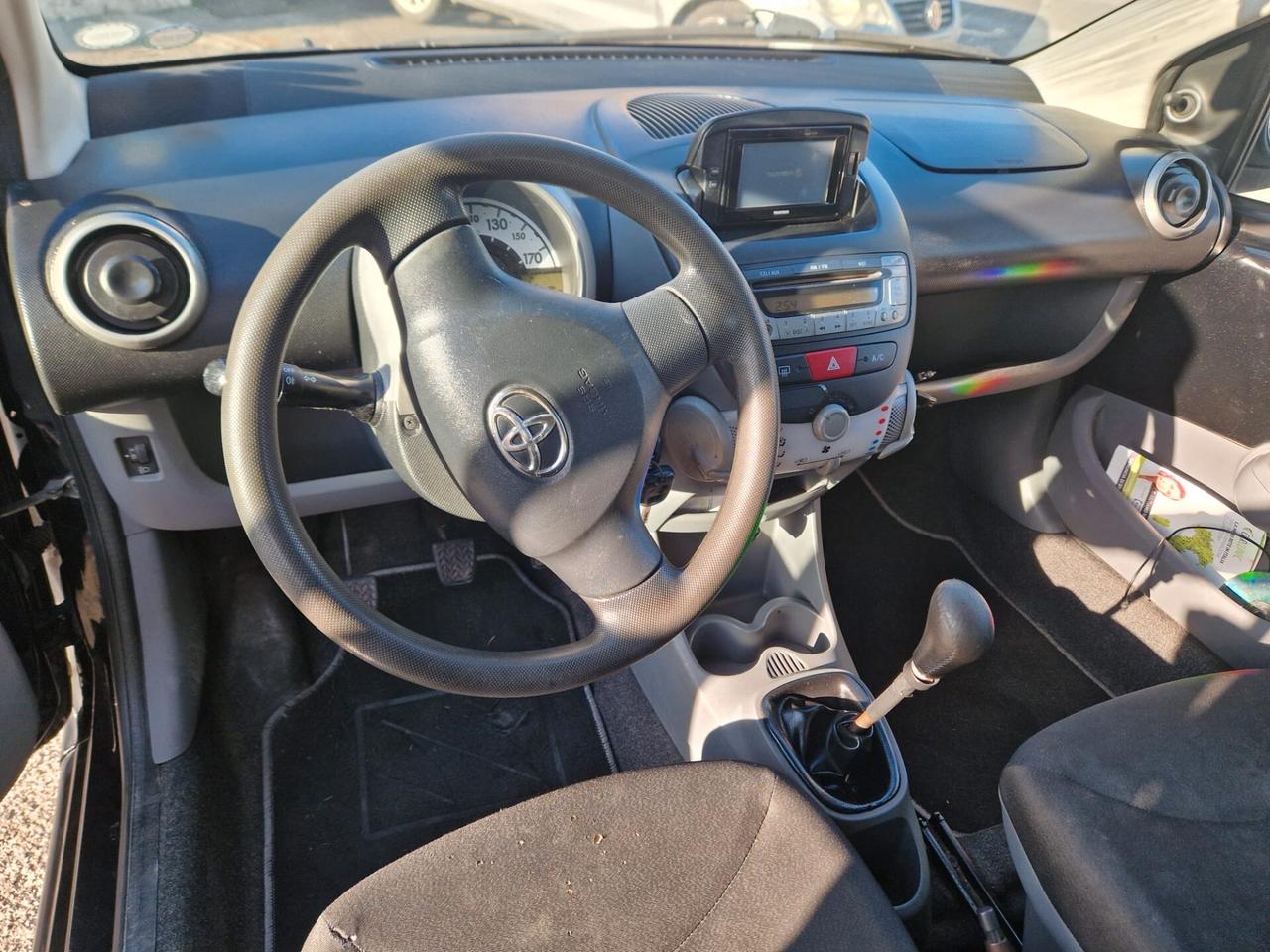 Toyota Aygo 1.0 12V VVT-i 3 porte Now Connect