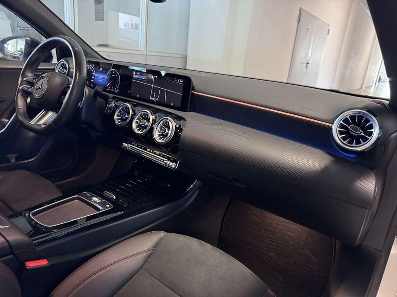 Mercedes-Benz Classe A A 180 d Automatic AMG Line Premium
