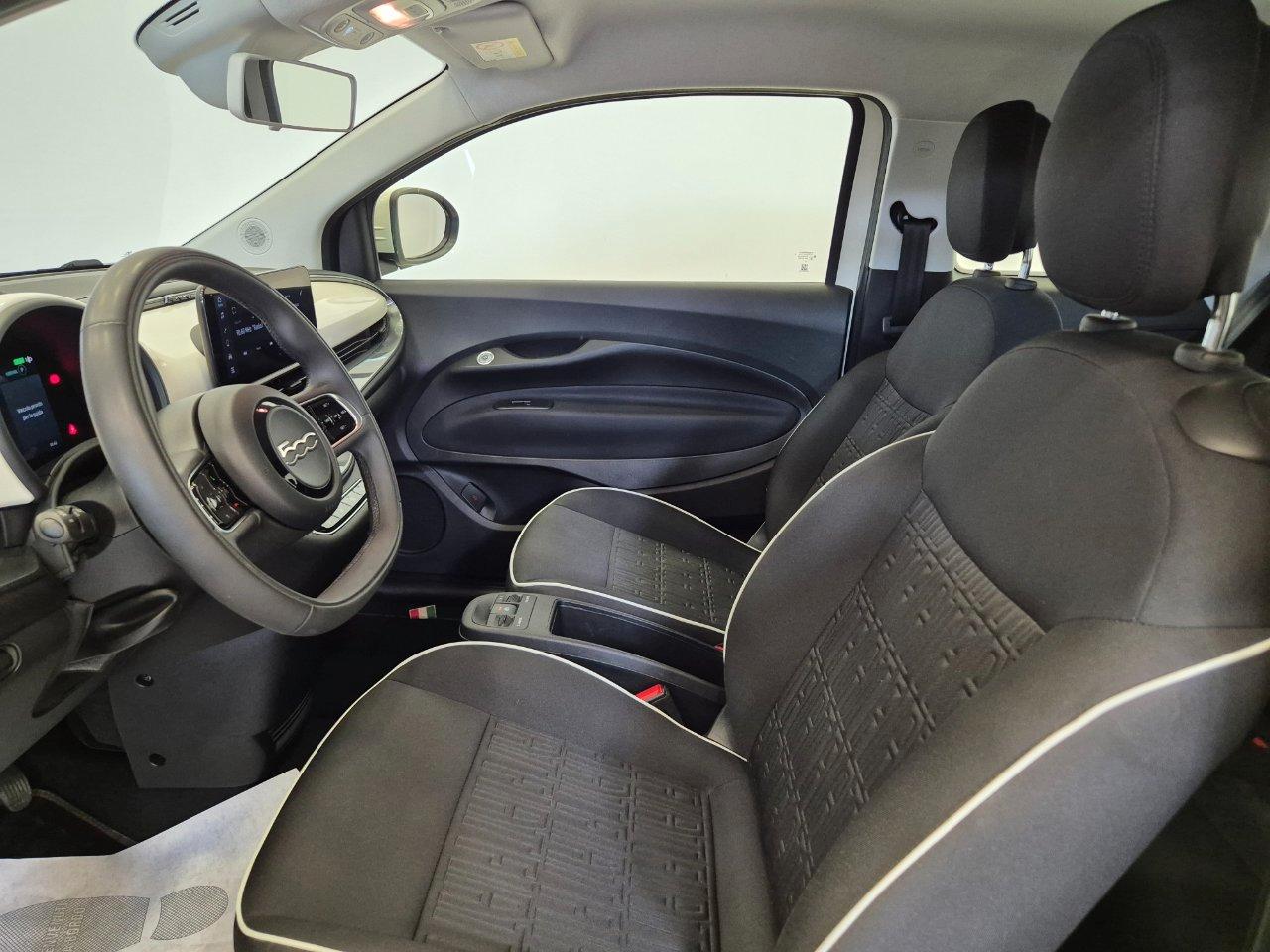 Fiat 500e 42 kWh Action Plus IN PROMO - NEOPATENTATI