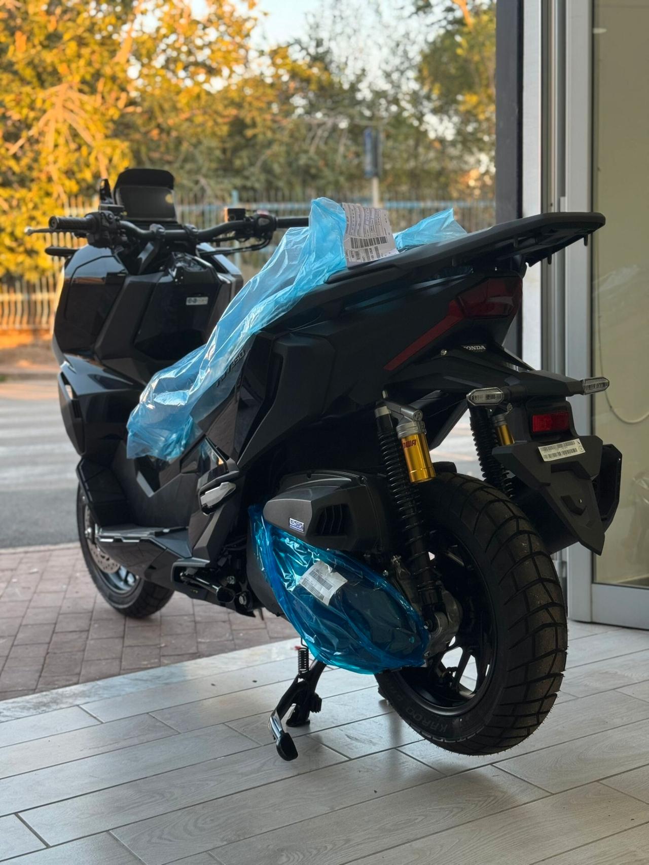 Honda ADV 350