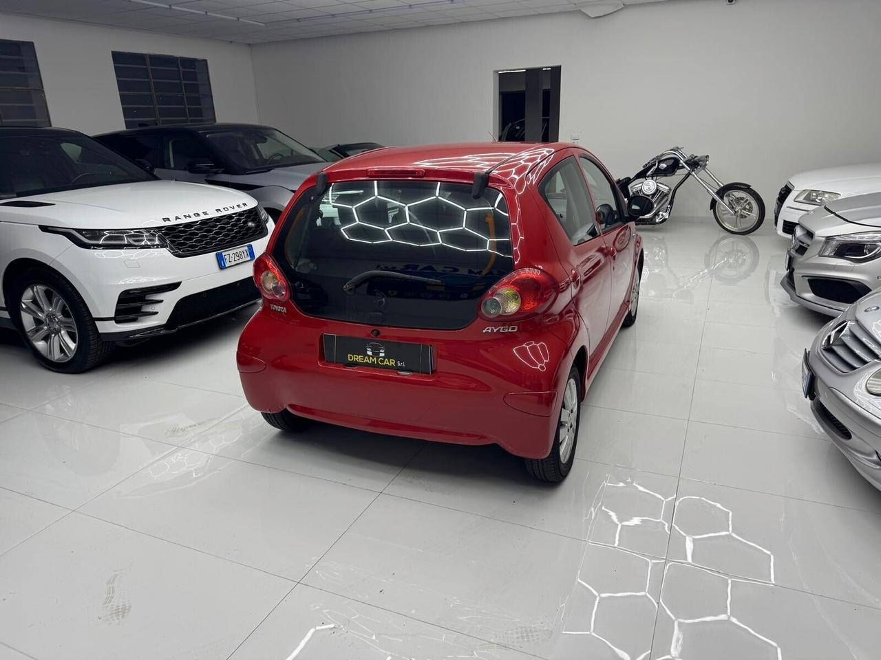 Toyota Aygo 1.0 Benzina 68Cv -OK Neopatentati