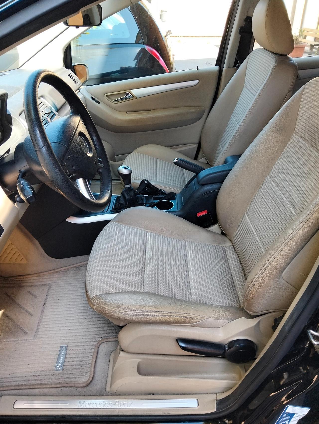 Mercedes-benz B 200 Sport