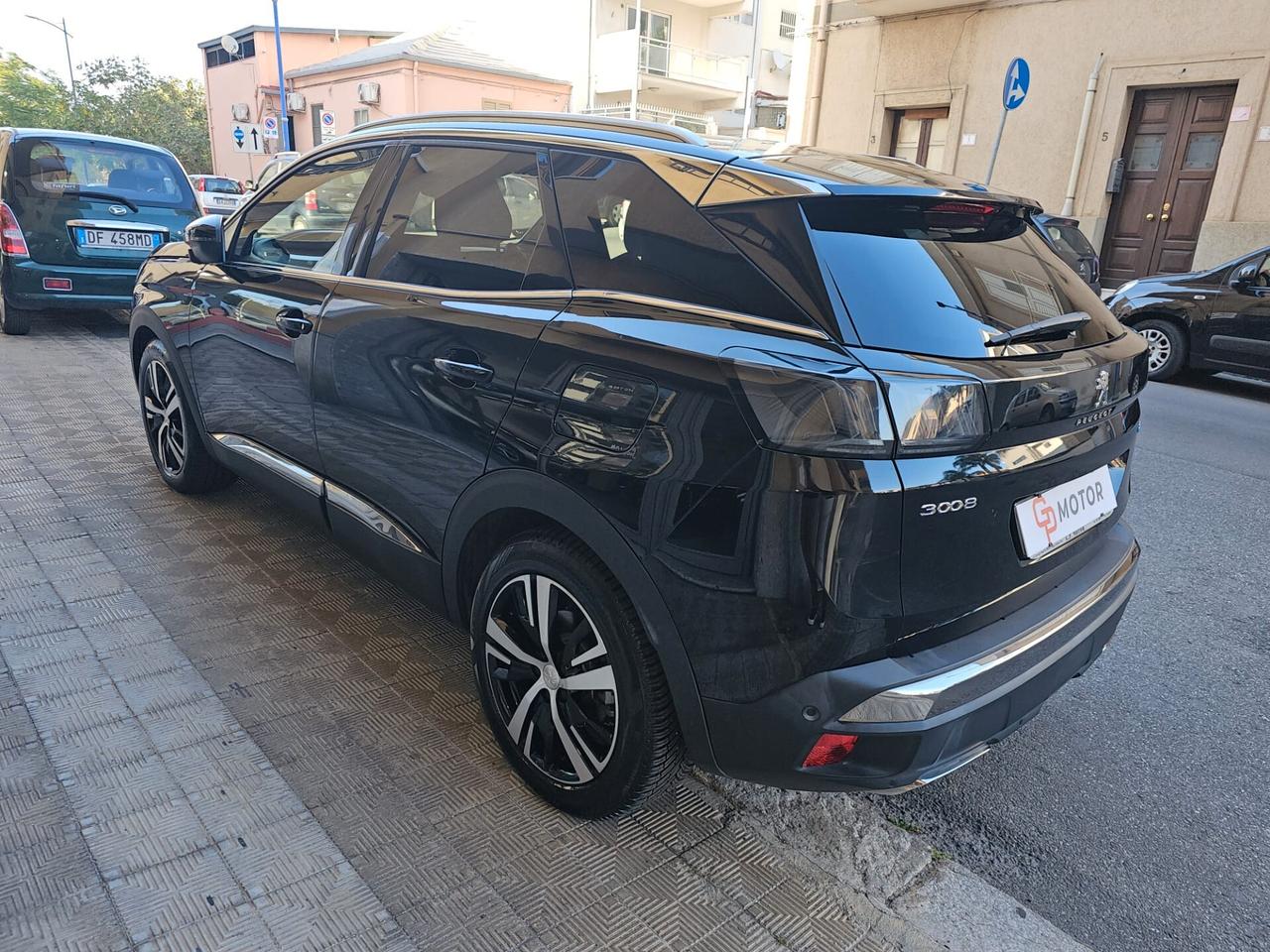 Peugeot 3008 Hybrid4 300 e-EAT8 GT