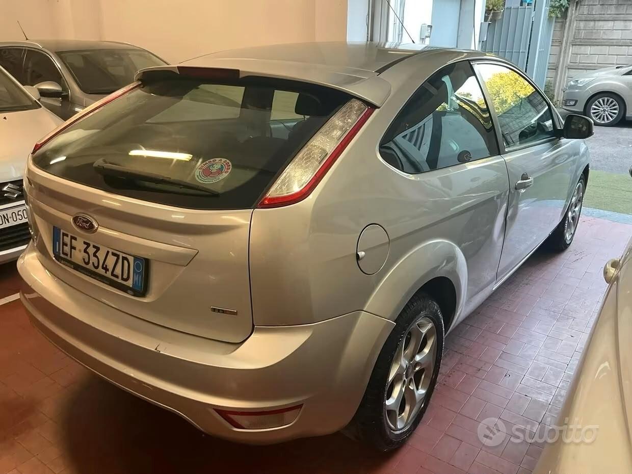 Ford Focus 1.6 TDCi (110CV) 3p. Ikon DPF 2011