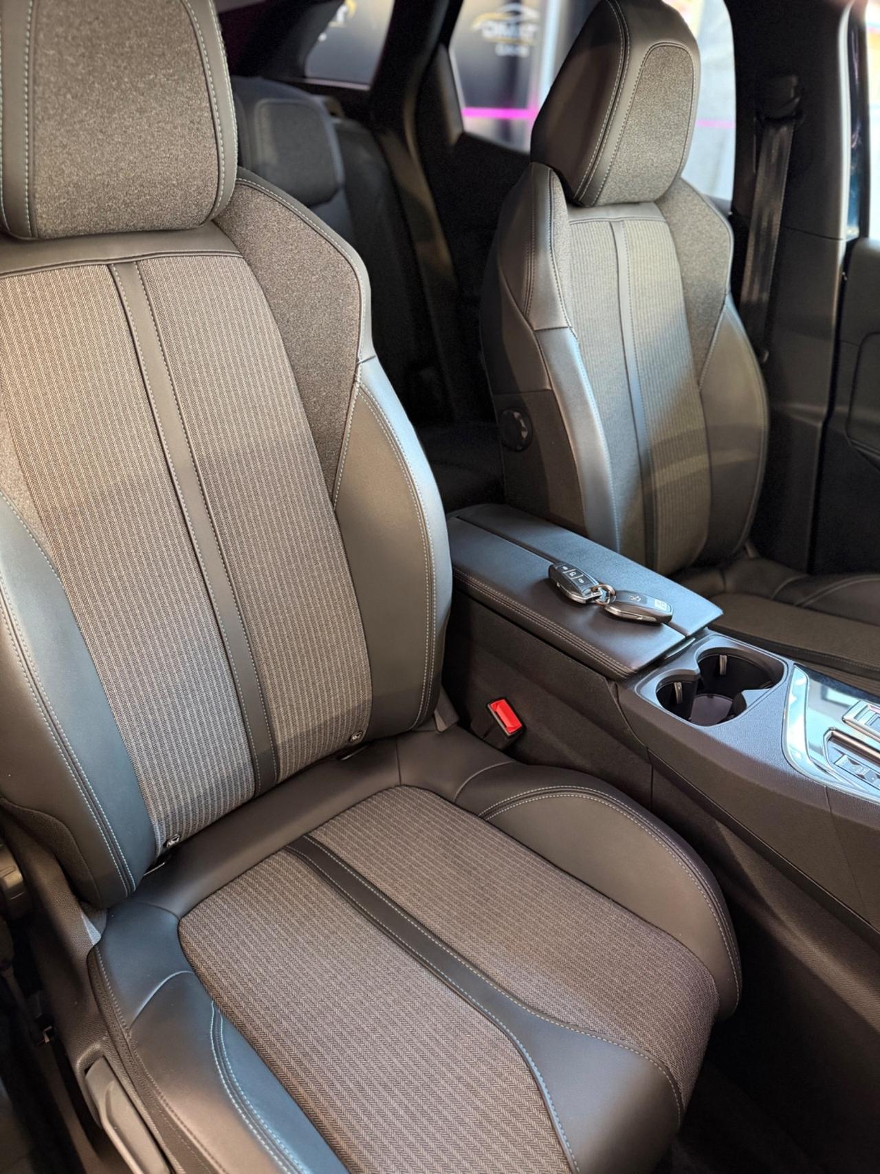 Peugeot 3008 BlueHDi 130 S&S EAT8 Allure